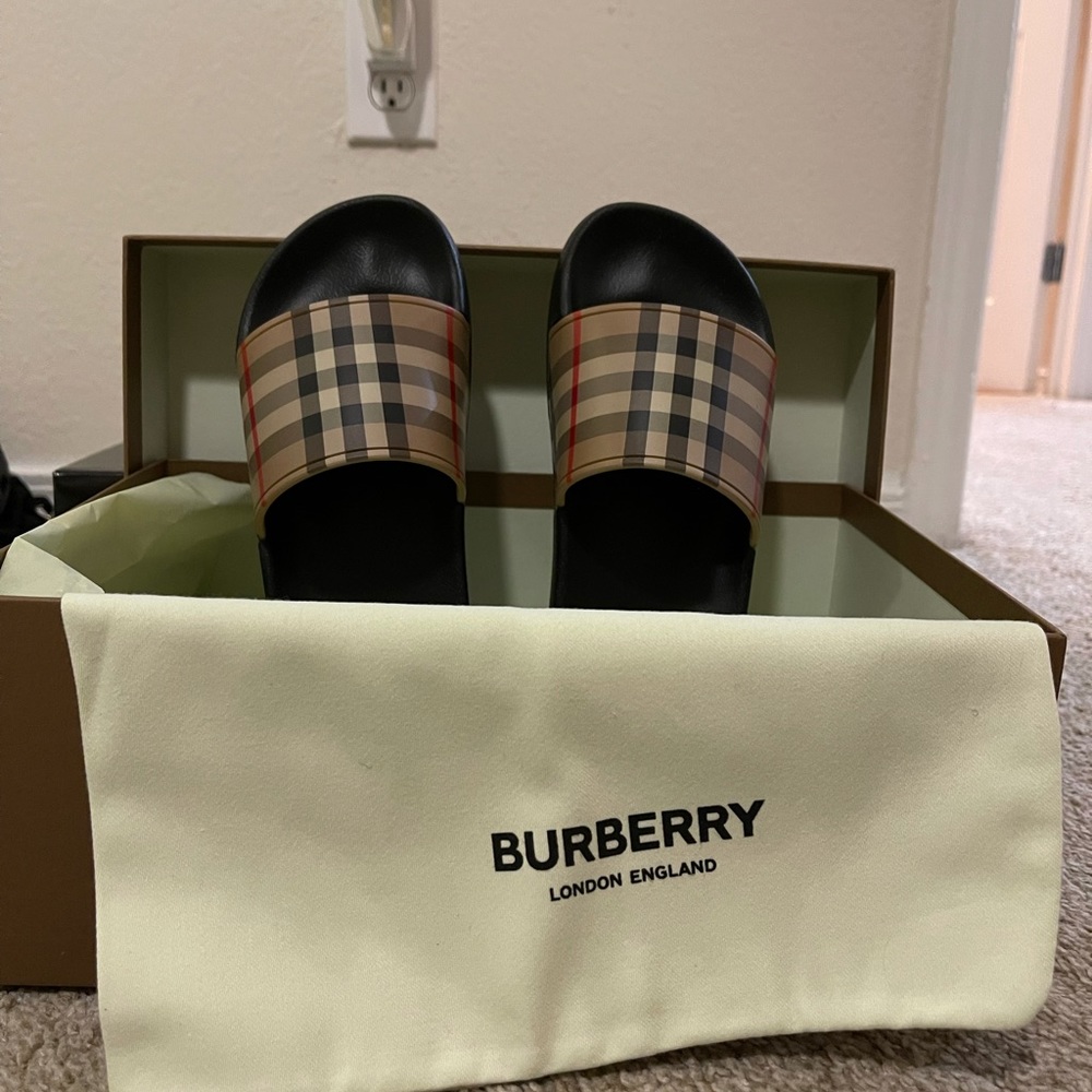 Burberry Slides